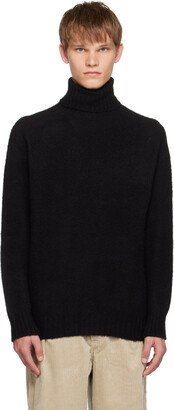 Black Sylvester Turtleneck