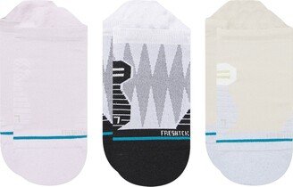 Pack of Three No Show Socks