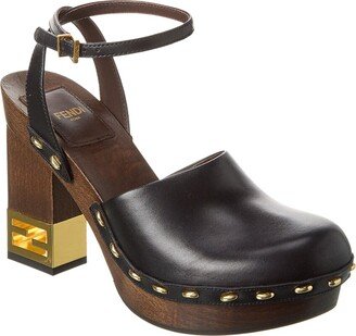 Baguette Show Leather Clog