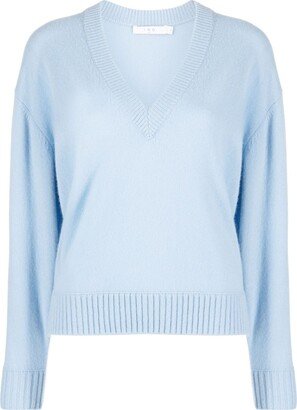 Izie V-neck jumper