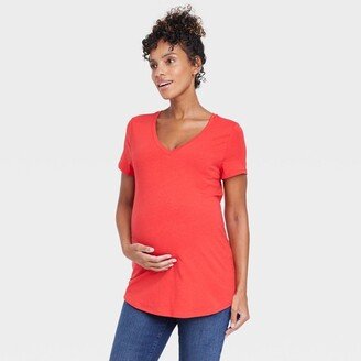 Short Sleeve Non-Shirred V-Neck Maternity T-Shirt - Isabel Maternity by Ingrid & Isabel™ Red L