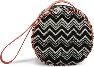 Keith chevron-knit beauty case