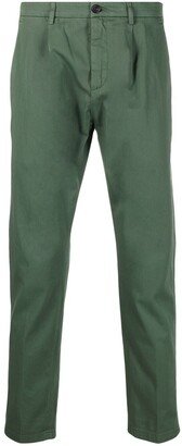 Slim-Cut Chinos-AG