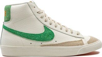 Blazer Mid '77 Vintage Sail Stadium Green sneakers