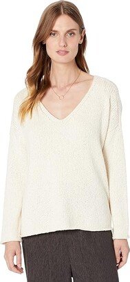 V-Neck Pullover (Ecru) Women's Clothing