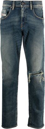 D-Strukt distressed-finish jeans