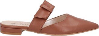 VIVIAN Mules & Clogs Tan