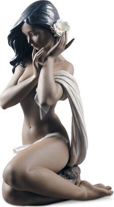 Subtle Moonlight (Gres) Figurine