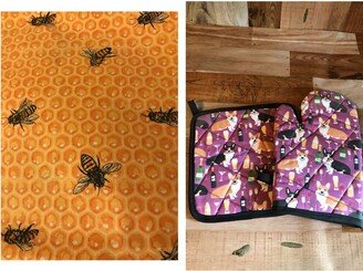 Honey Bee Themed Insulated/Quilted Pot Holder & Oven Mitt Set/Individual, Made To Order