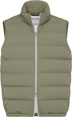 Heat-welded sleeveless puffer jacket