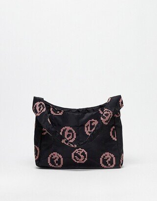 reversible shoulder bag with pink print in black