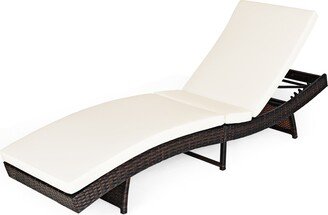 Outdoor Folding Chaise Lounge Rattan Leisure Reclining Lounge Chair