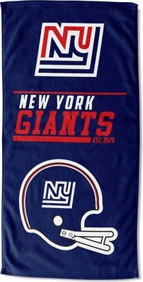 30x60 NFL New York Giants 40 Yard Dash Legacy Printed Beach Towel