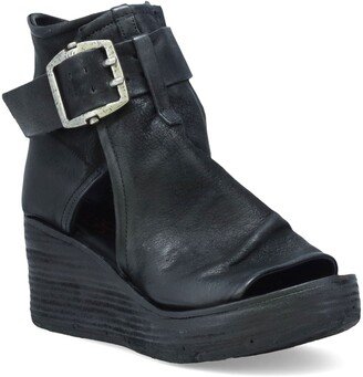 Naya Wedge Sandal