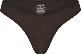 Fits Everybody Dipped Front Thong | Espresso