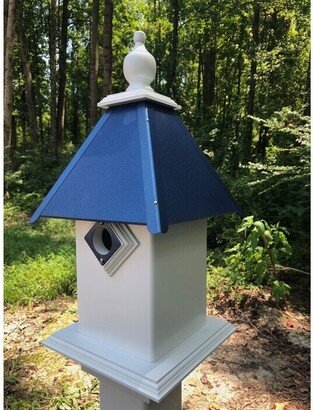 Classic Handmade Birdhouse Choose Roof Colors, 1 Nesting Compartment & Metal Predator Guards, Outdoor Decor