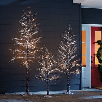 Outdoor LED Snowy Tree 8'