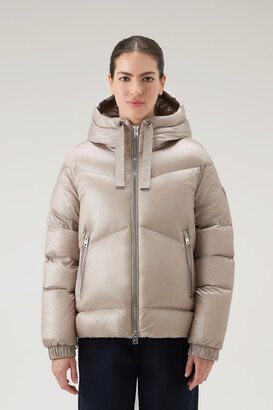 Aliquippa Short Down Jacket in Glossy Nylon-AA