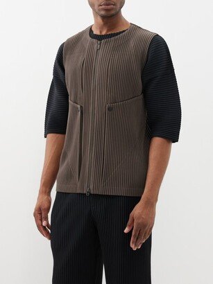 Technical-pleated Panelled Gilet