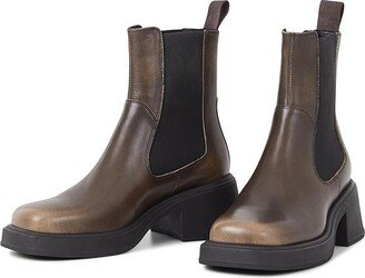 Dorah Leather Chelsea Boot (Mud) Women's Shoes