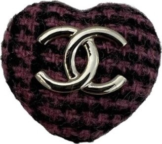 CC pin & brooche-DT