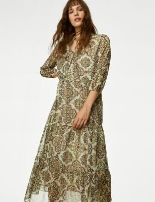 Printed V-Neck Midaxi Tiered Dress