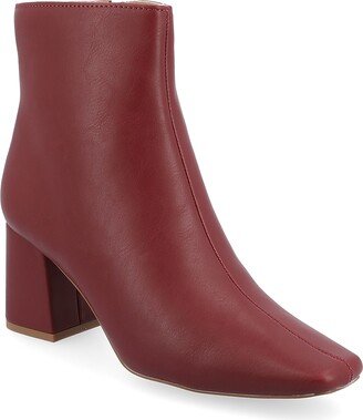 Haylinn Boot