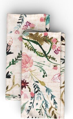 Cloth Napkins: Fable Floral Cloth Napkin, Longleaf Sateen Grand, Multicolor