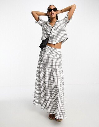 maxi skirt in white and black check - part of a set