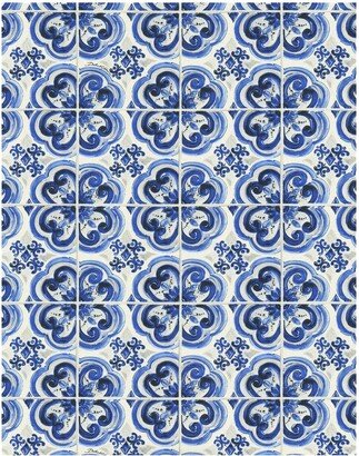 Tile-Print Wallpaper