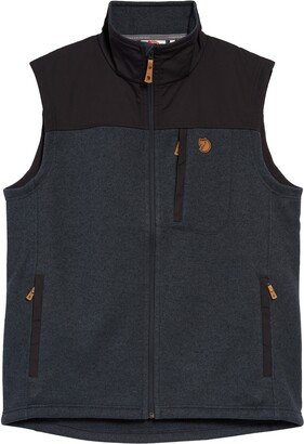 Buck Fleece Zip Vest