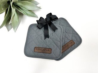 Personalized Kitchen Gift Set, Corporate Housewarming Gift, Pot Holder Oven Mitt Set