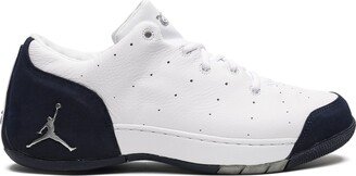 Carmelo 1.5 Low White/Metallic Silver/Obsidian sneakers