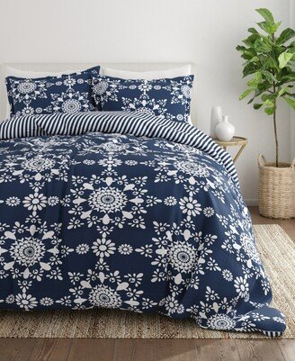 Home Collection 3 Piece Premium Ultra Soft Daisy Medallion Reversible Comforter Set, King