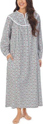 Lanz of Salzburg Classic 50 Open Neck Gown (Classic Green Tyroleans) Women's Pajama