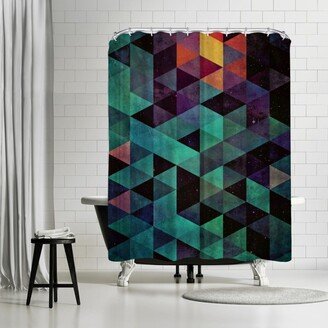 71 x 74 Shower Curtain, Dyyp Tyyl by Spires