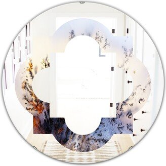 Designart 'Khazakstan Dendrite crystals macro' Printed Modern Round or Oval Wall Mirror - Quatrefoil