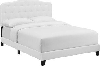 Amelia Tufted Fabric Upholstered Twin Platform Bed in White