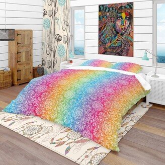 Designart 'Ethnic Floral Pattern' Bohemian & Eclectic Bedding Set - Duvet Cover & Shams