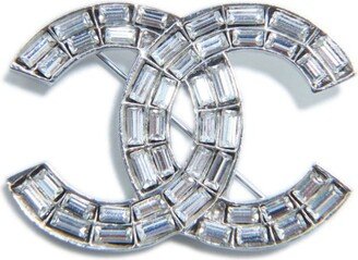 2001 CC rhinestone-embellished brooch