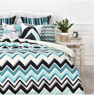 Madart Inc. Chevron Duvet Cover Set