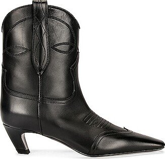 Dallas Ankle Boots in Black