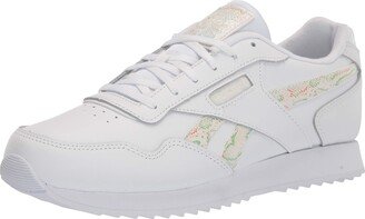 womens Classic Harman Run Sneaker