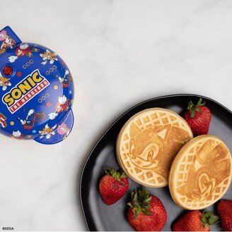 Uncanny Brands Sonic the Hedgehog Mini Waffle Maker