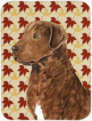 SS4325LCB Chesapeake Bay Retriever Fall Leaves Portrait Glass Cutting Board