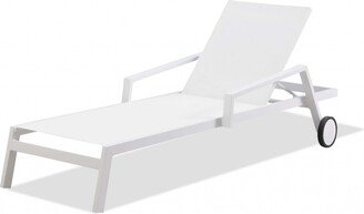 Set of 2 White Modern Aluminum Chaise Lounges - 12 x 30 x 83