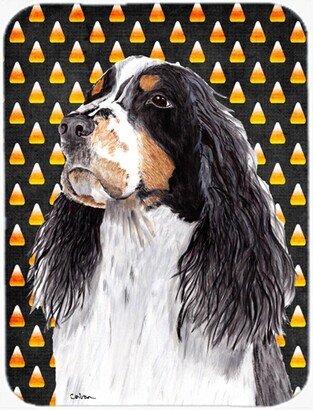 SC9172LCB Springer Spaniel Candy Corn Halloween Portrait Glass Cutting Board