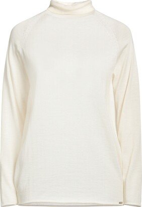 Turtleneck Ivory-BC