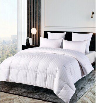 Oversized 500 Thread Count All Season Down Blend Comforter