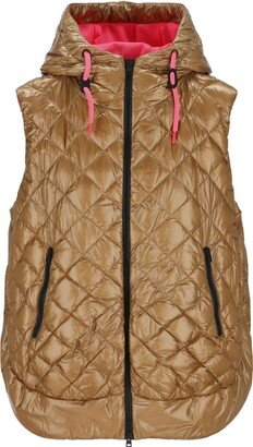 Quilted Sleeveless Hooded Coat